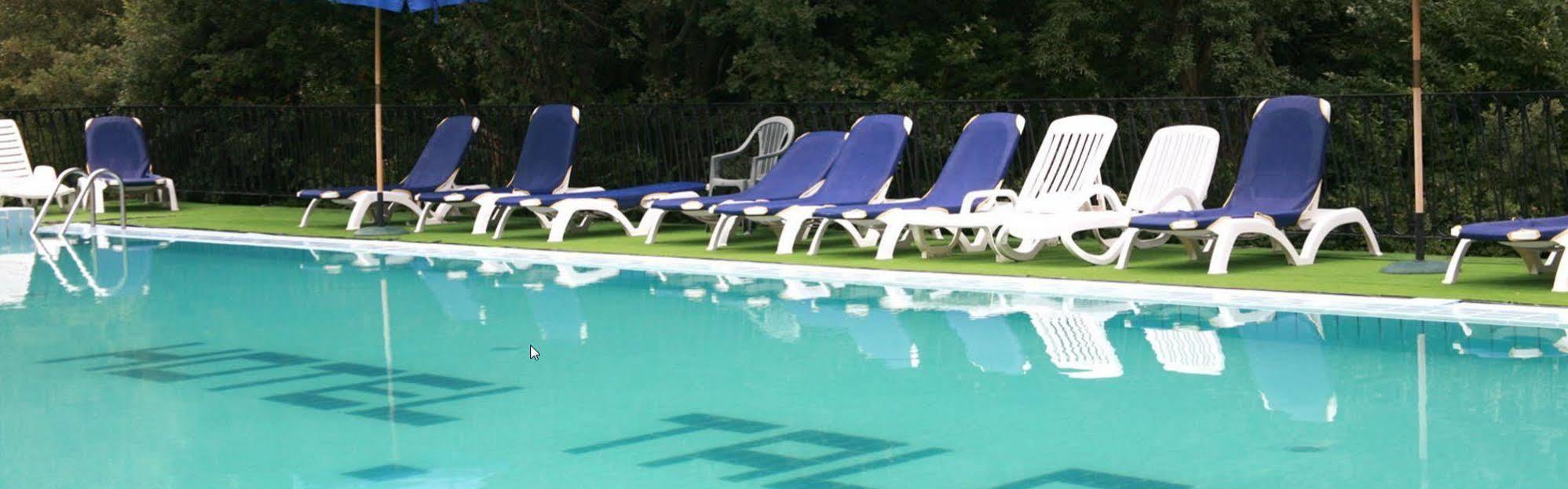 Hotel Taloro ガヴォーイ エクステリア 写真